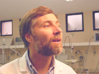 Dr. Stephan Haecker