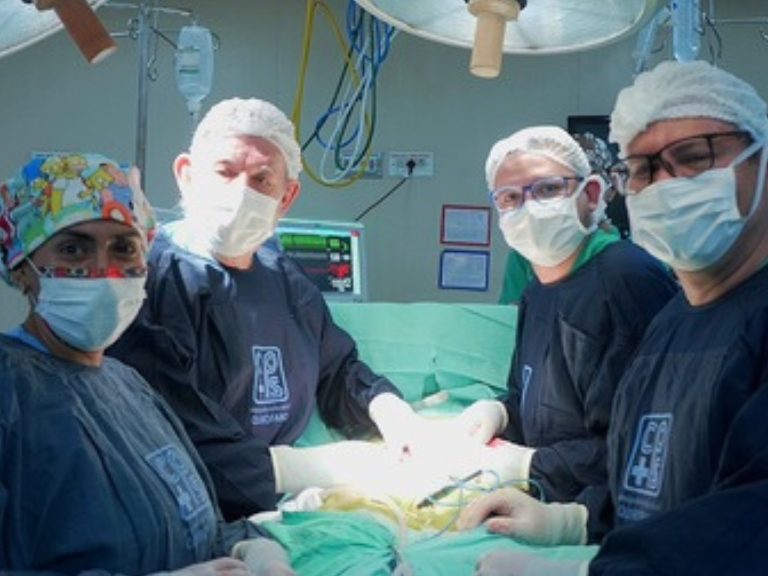 trasplante renal, enfermedad renal avanzada, terapia dialítica prolongada,  vasculitis