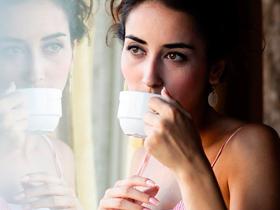 Consumir té o café no tiene relación con el cáncer endometrial