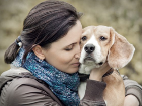 Mascotas benefician a personas con problemas de salud mental
