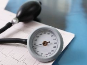 Medición ambulatoria de PA predice muertes cardiovasculares