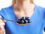 Consumo de arándanos potencia la salud cardiovascular