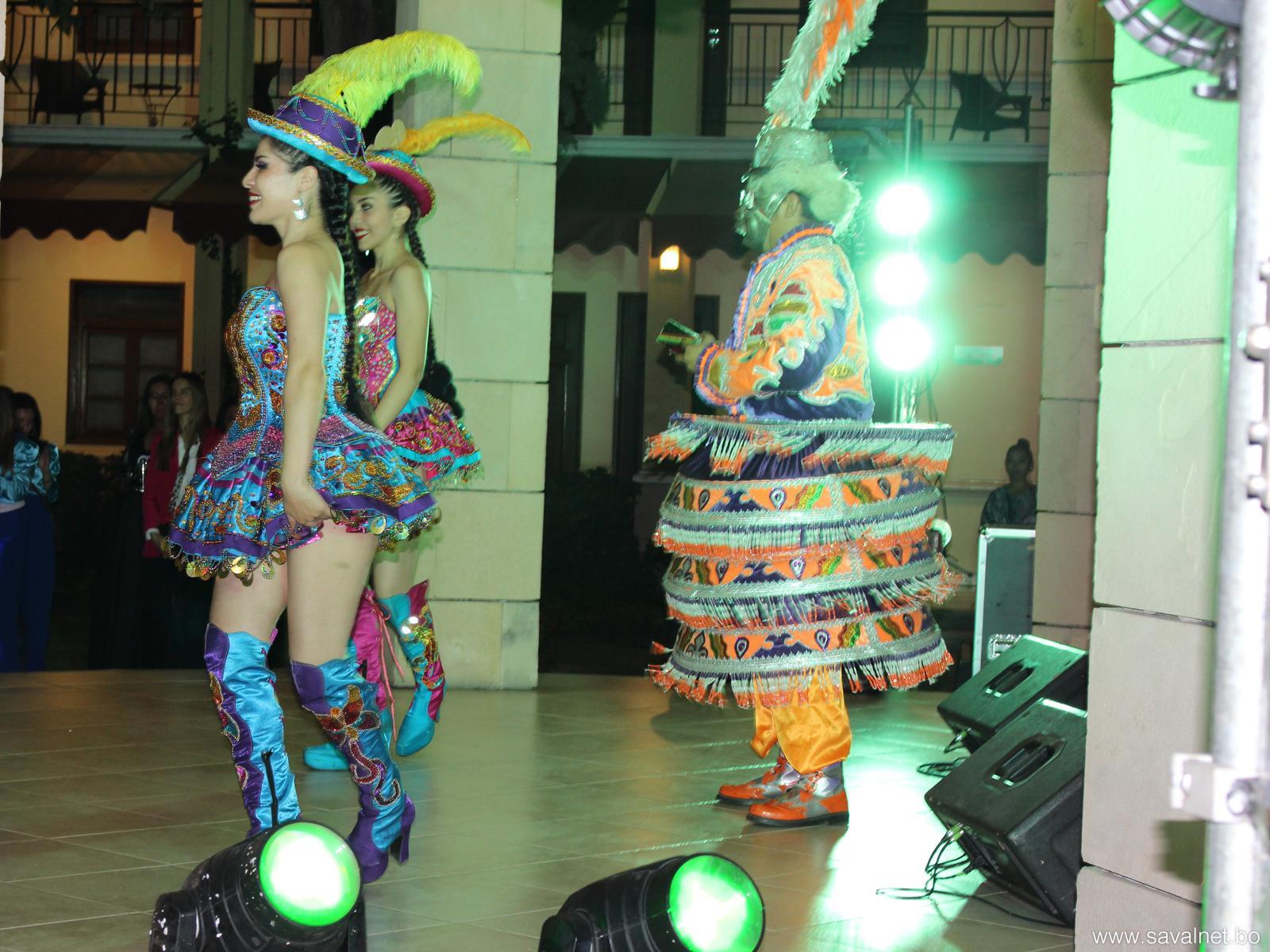Inauguración con tradición