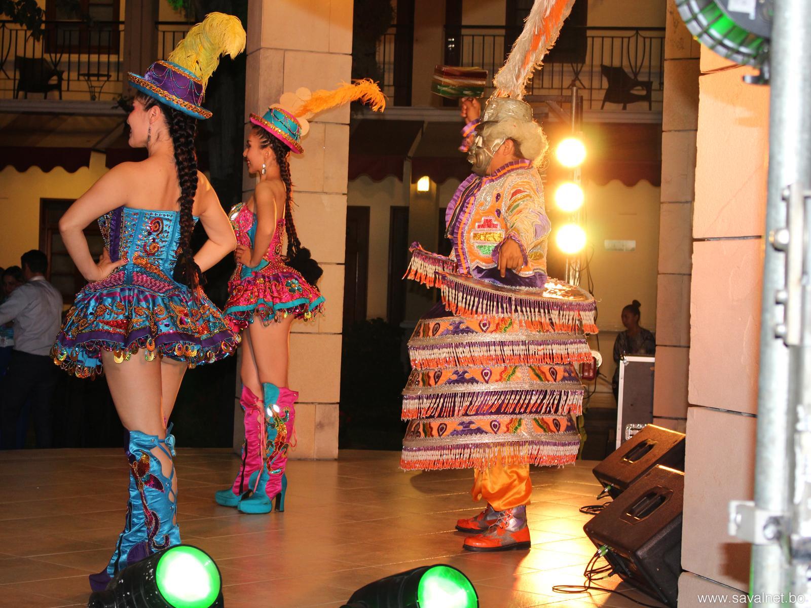 Inauguración con tradición